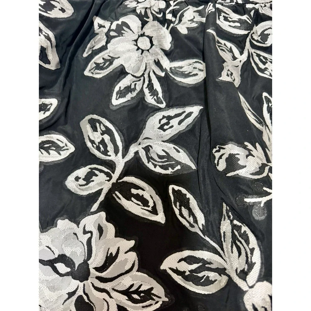Banana Republic Floral Jacquard A-Line Skirt Coquette Feminine Size 2